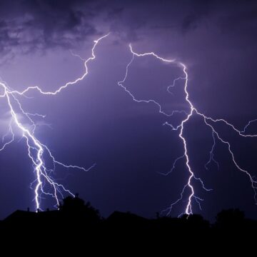 lightning 2 Okakadona ka monifwa oshiponga koluvadi