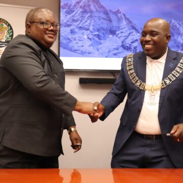 mou 2 Uuhuku woku iyengela ihau zi