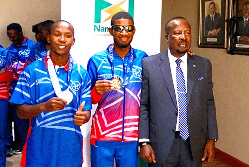 NamPower reaffirms support for disability sport … hands over a N$500 000 cheque