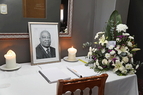 Ngatjizeko honoured with state funeral