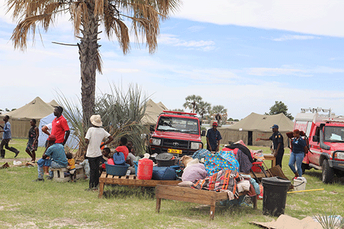 Northern flood subsides, hundreds still displaced