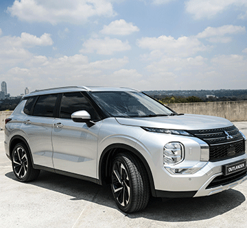 Outlander widens appeal with tech laden model