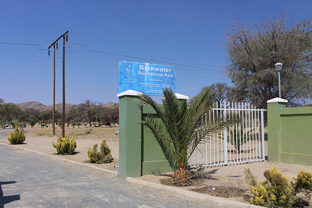 ‘Commercialised’ Paaltjies turns into white elephant