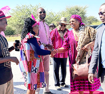 ǂÛna !Hū!nāsise !hana-NNN