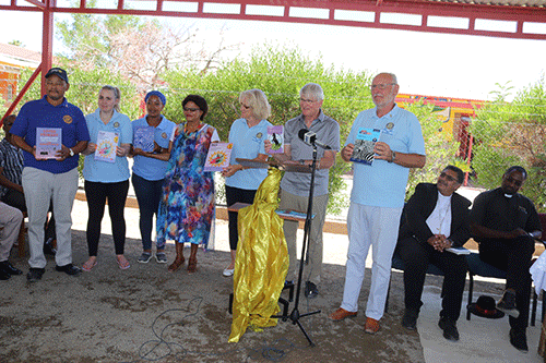 //Hoeseb: Reading improves  quality of learning