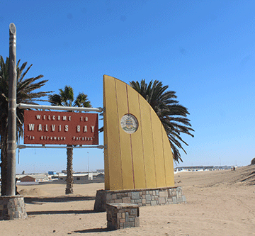 Walvis suspends two managers