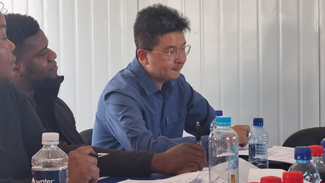 selling Xinfeng pays N$10 000 to mine lithium