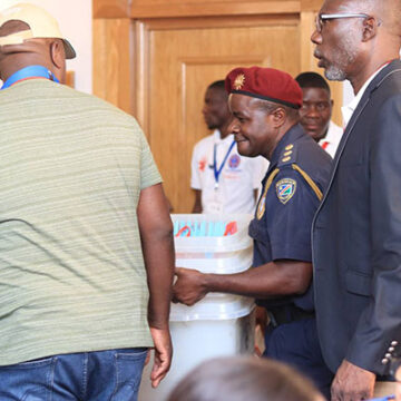 swapo cc ballot Massive turnout in civil servants strike vote