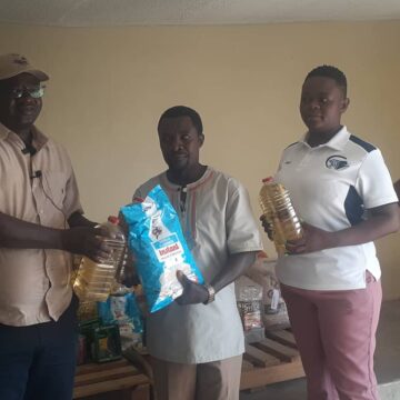 Pluczenik Diamond reaches out to Moses Garoëb community