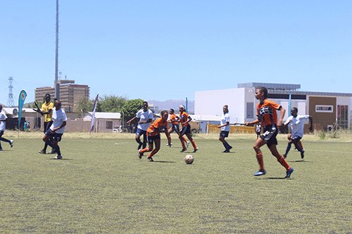 Magic Ladies start title defence with emphatic win