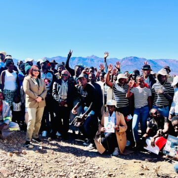 Xoboxobos small-scale miners trained