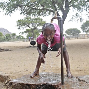 Namibia issues groundwater warning