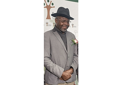 Eenhana suspends CEO