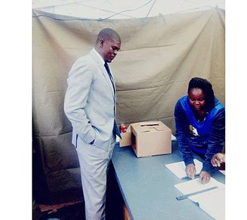 Yamwe anuwa oya kanitha ehalo okwiinyolitha