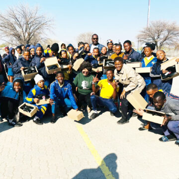 Women in media lend helping hand