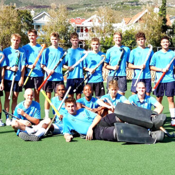 Ubuntu Medical sponsors WHS Hockey teams