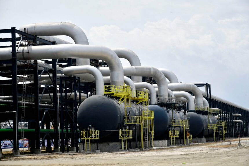 Nigeria’s Dangote refinery produces petrol