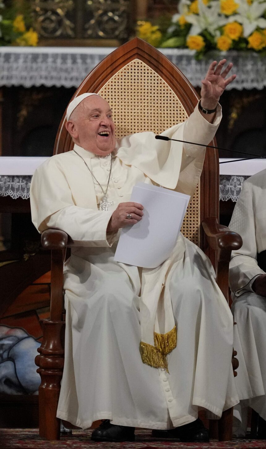 Pope appeals for religious unity