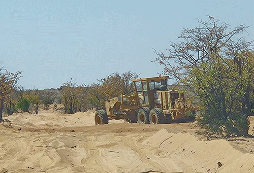 Kunene conservancies block road construction
