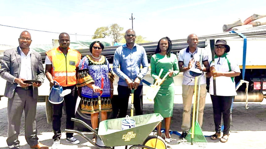 Unam pumps into community garden