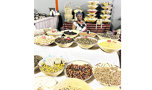 Ovalandi vati kave wetike komaulikilo aHelao Nafidi ‘…ovanhu kave na oimaliwa, elelo ola hoolola efimbo lii’