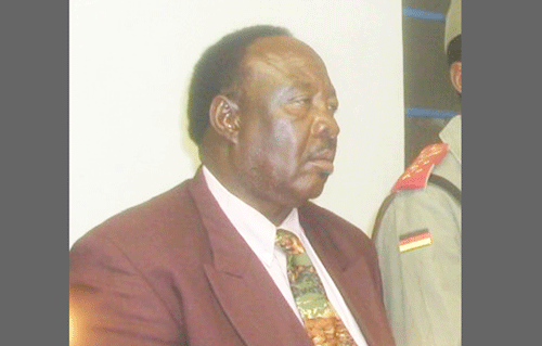 VIPUIRA-KAPUUO- Ozombura esere za Vitoto ozouye okumuna ohangauti ngamba mu vi ri