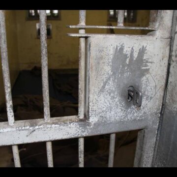 14 escapee Officer arrested for ‘raping’ inmate