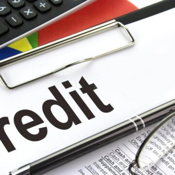 Stifling billion-dollar debt … as individuals seek more credit