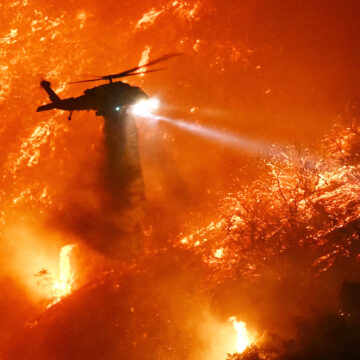 US-WEATHER-FIRE Los Angeles fire evacuees face price gouging