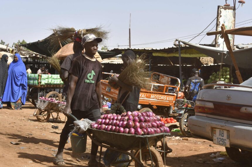 Inflation forces Nigeriens to adapt what they eat 