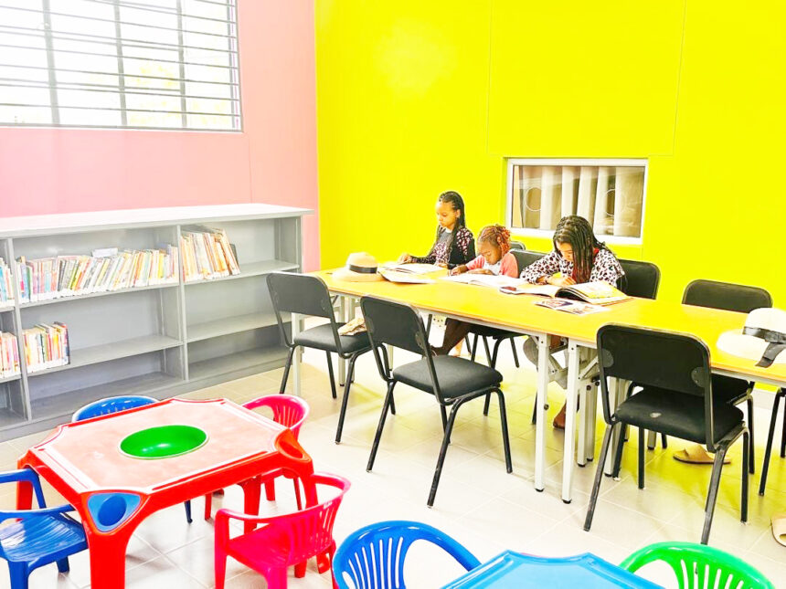 Okongo Laberary zomoOkongo zina paturuka