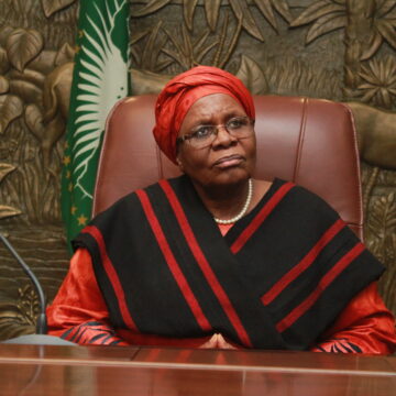 Redline 1 NNN distances herself from Red Line deals