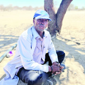 N//anaca community grapples with theft, hunger