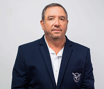 Team-coach-Trevor-Cormack Get to know the Namibian hockey players