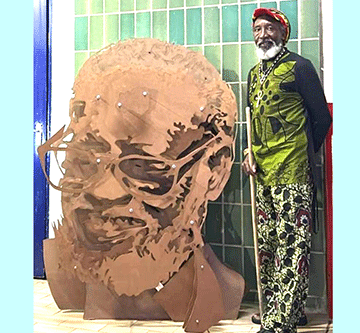 Paying tribute to fallen hero through art