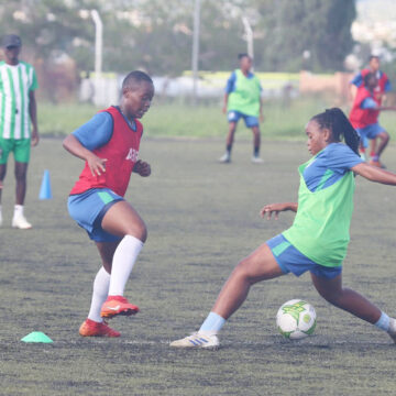 Gladiators honour Nujoma with qualifying push