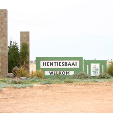 Henties Rocky Henties, RedForce marriage ends