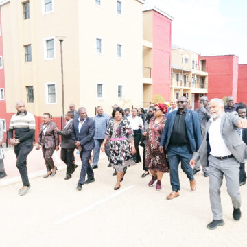 ǀKhomas tsî Angolab di Cunene ǀkharib hâkha ge !nae!khaixa!nâ ǁnâuguxoaǁguiba ge xoa!gao