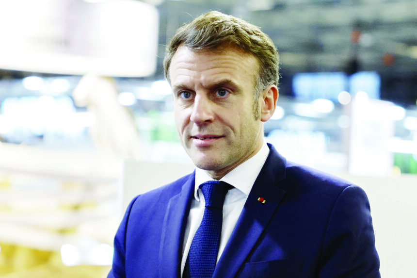 Ukraine peace talks on cards for Macron, Trump