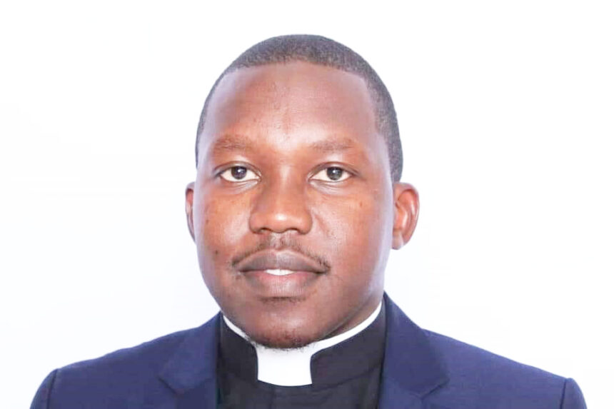 Pata a ningilwa omakonakono opauluvi  …Vati okwa dipaa outekulu vavali 