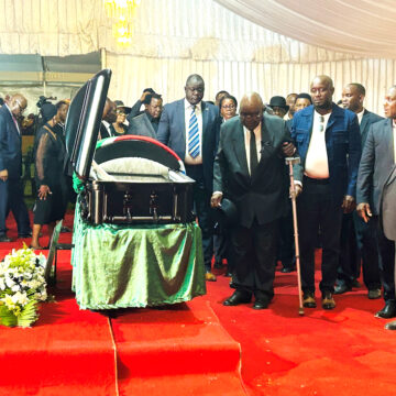 Nujoma oye wotete a dimbuluka omalelo opamufyuululwakalo