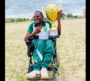 Paulus overcomes limits to lead Spitting Cobras