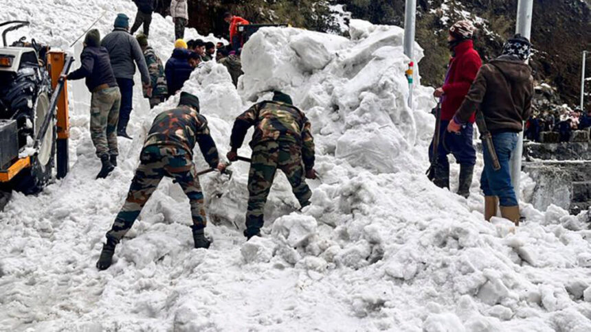 Five dead in India avalanche