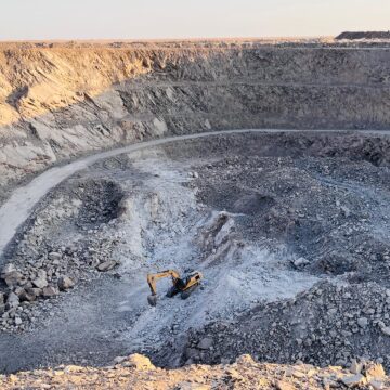 Mining red flags raised again