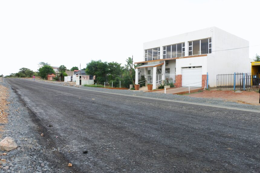 City defends highway design 