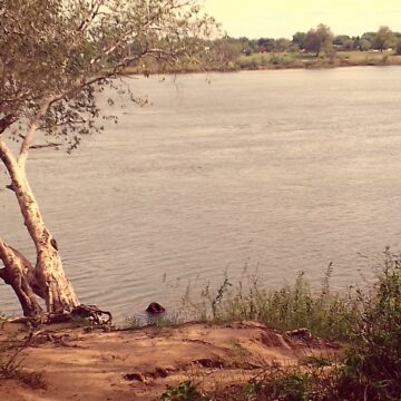 Zambezi Zambezi River rising