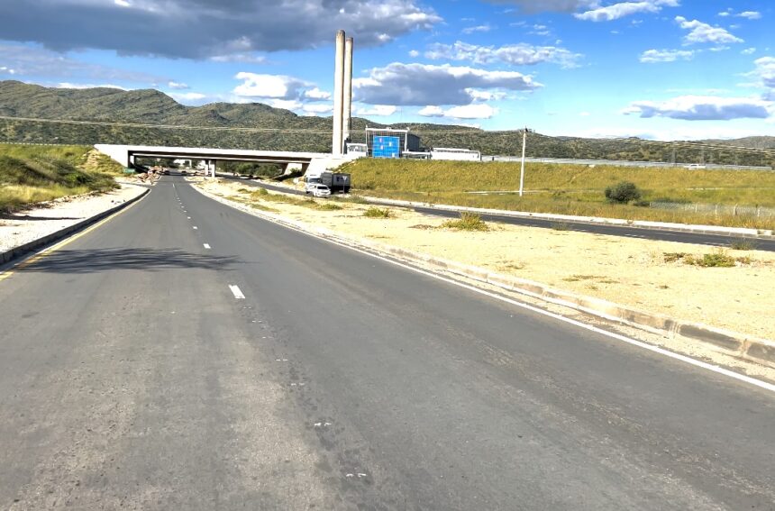 Weekend crashes claim eight lives 