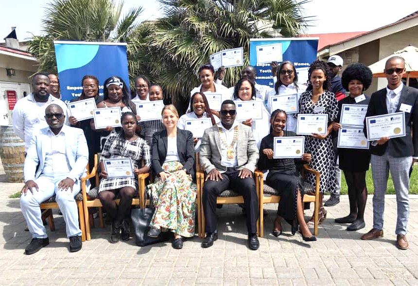 Civil society celebrates participants