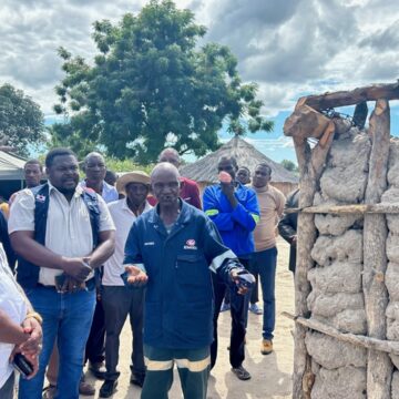 Hambyuka visits grief-stricken family