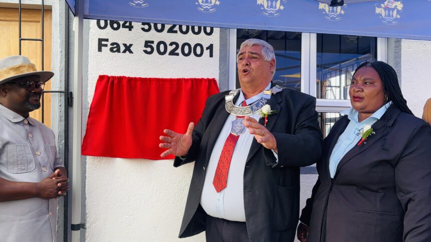 Omdel gets satellite office